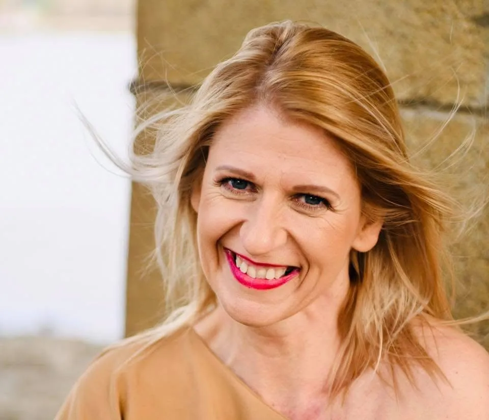 215. Szeged Barta Adrienn Metamorf Reflexológiai pontokon alapuló érintés tanfolyam tanúsítvánnyal